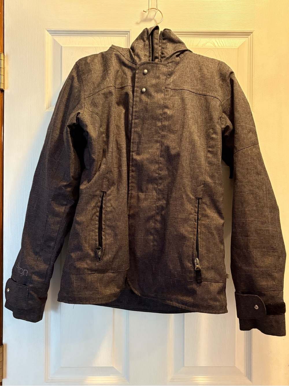 Burton Dryride Dark Grey Black warm winter Ski  Snowboard Jacket Preowned Small